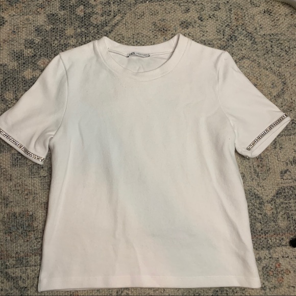 Zara Fancy white Tee - Picture 2 of 4